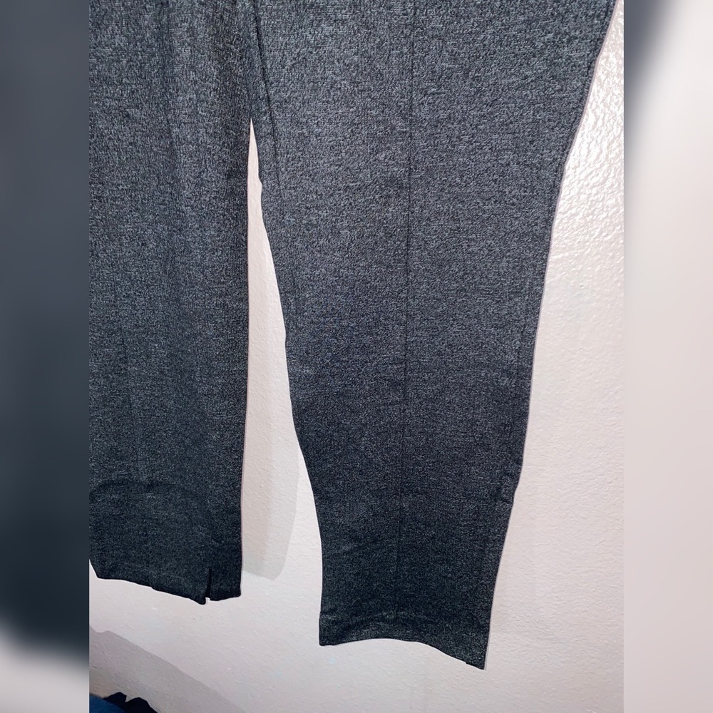 Hilary Radley Leggings - Picture 5 of 6